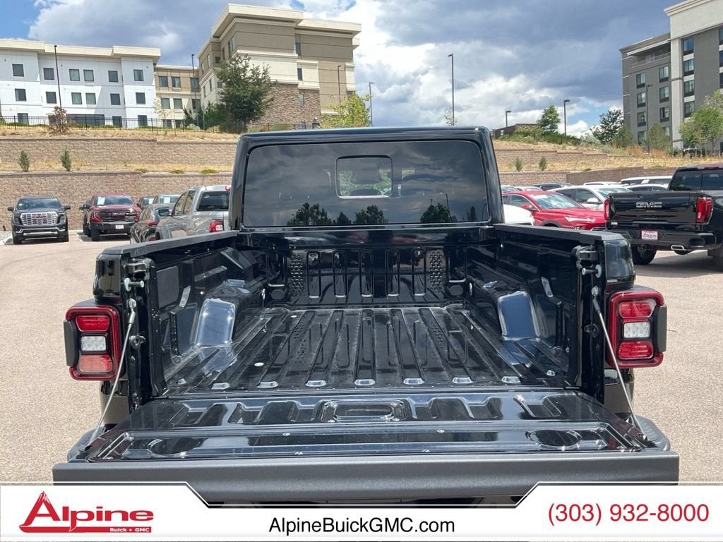2026 Jeep Gladiator Mojave 4x4