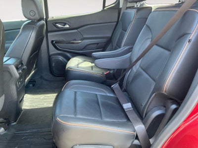 2021 GMC Acadia AT4