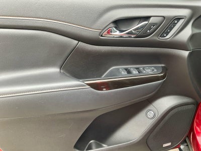2022 GMC Acadia AT4