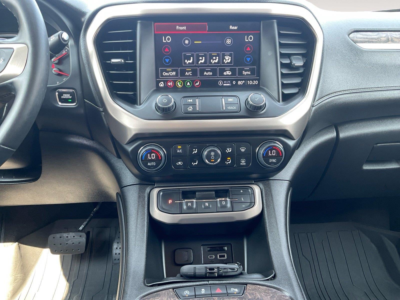 2023 GMC Acadia Denali