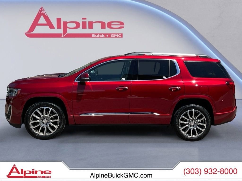 2023 GMC Acadia Denali