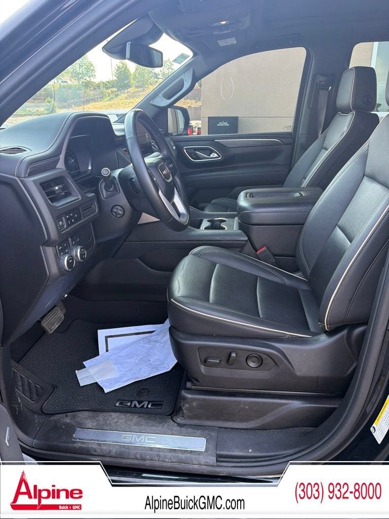 2024 GMC Yukon SLT