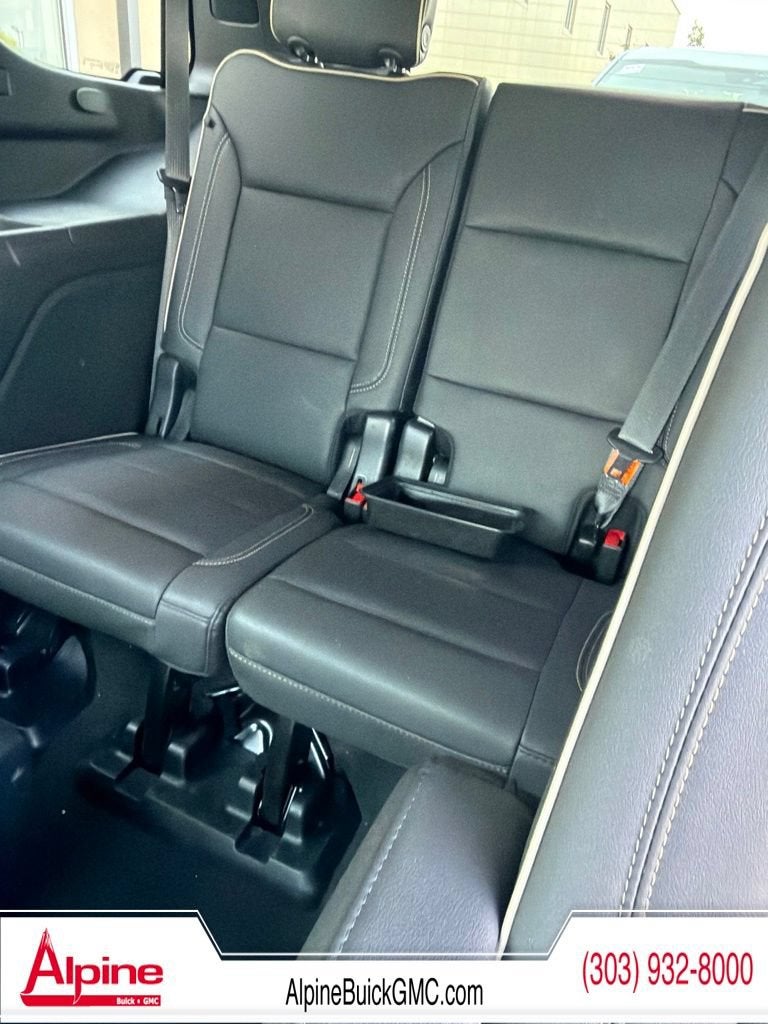 2024 GMC Yukon SLT