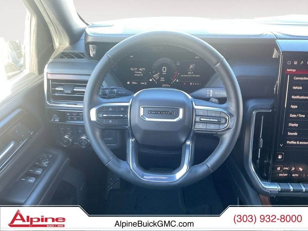 2025 GMC Yukon Denali