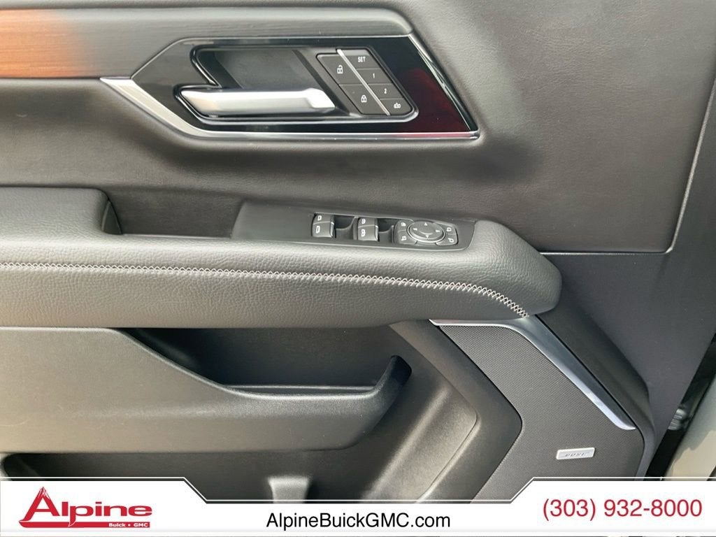 2025 GMC Yukon Denali