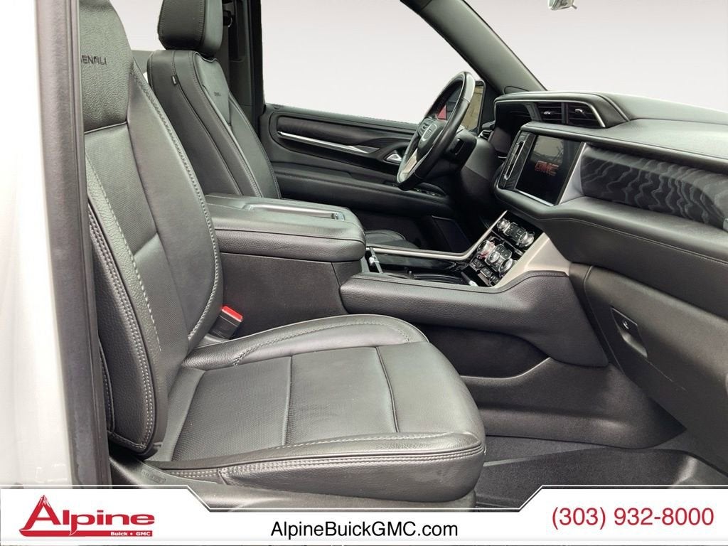 2022 GMC Yukon XL Denali