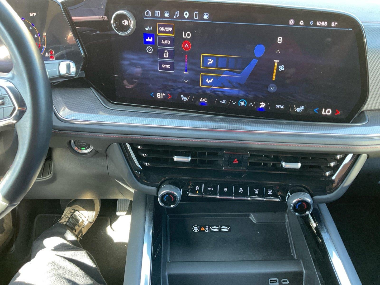 2025 Chevrolet Suburban RST