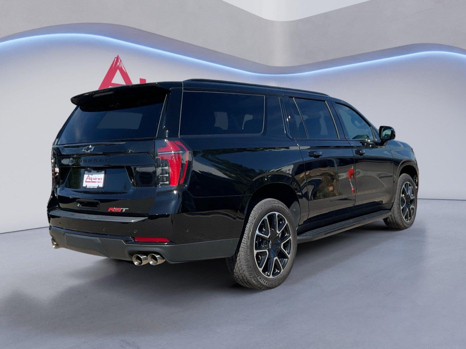 2025 Chevrolet Suburban RST