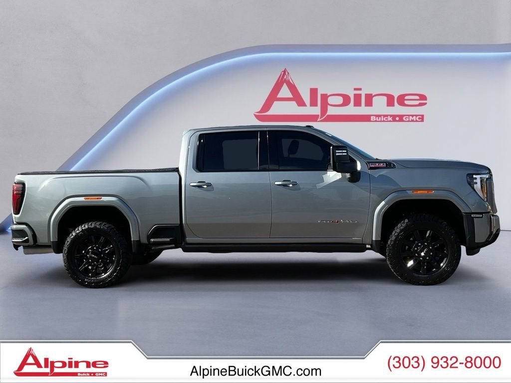 2025 GMC Sierra 3500 HD AT4