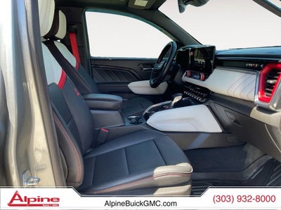 2025 GMC Canyon AT4