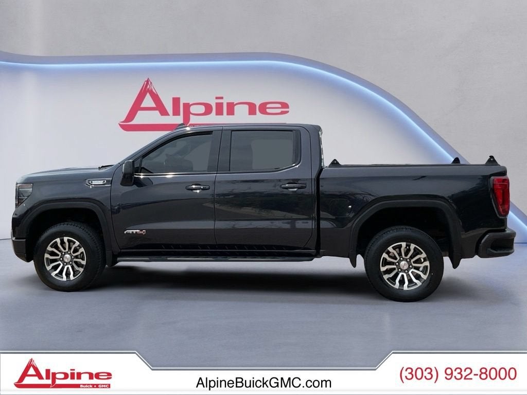 2023 GMC Sierra 1500 AT4