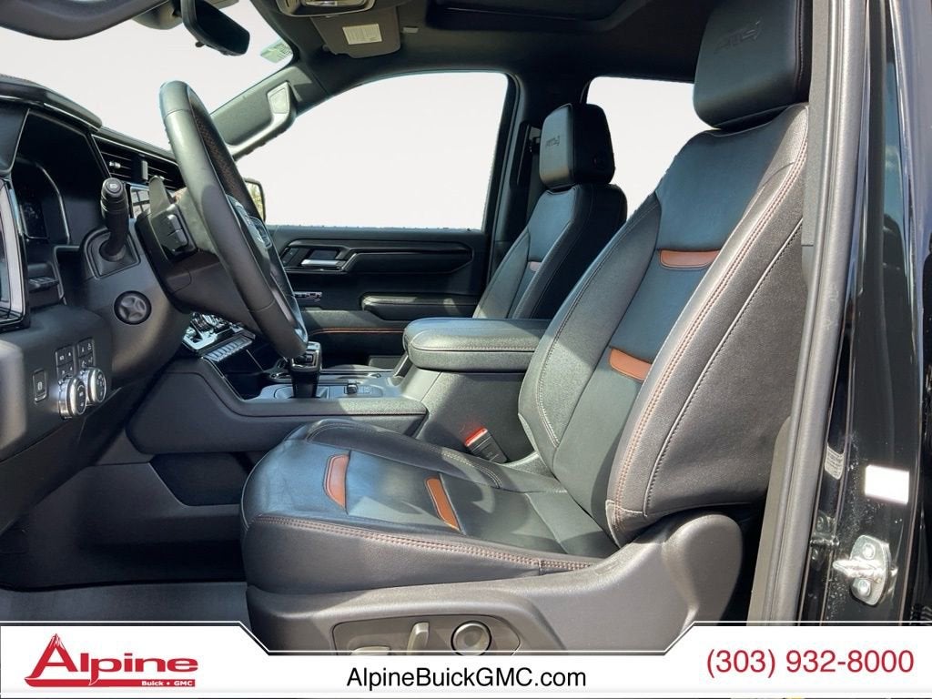 2023 GMC Sierra 1500 AT4