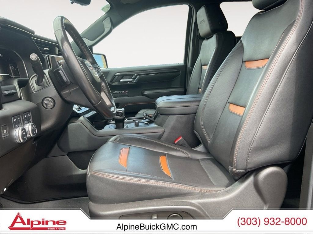 2023 GMC Sierra 1500 AT4
