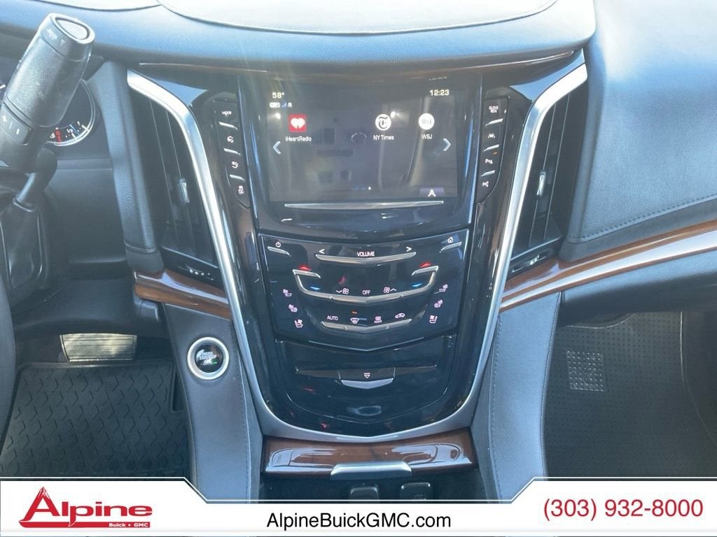 2020 Cadillac Escalade Luxury