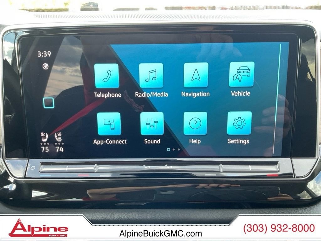 2025 Volkswagen Atlas 2.0T SE w/Technology