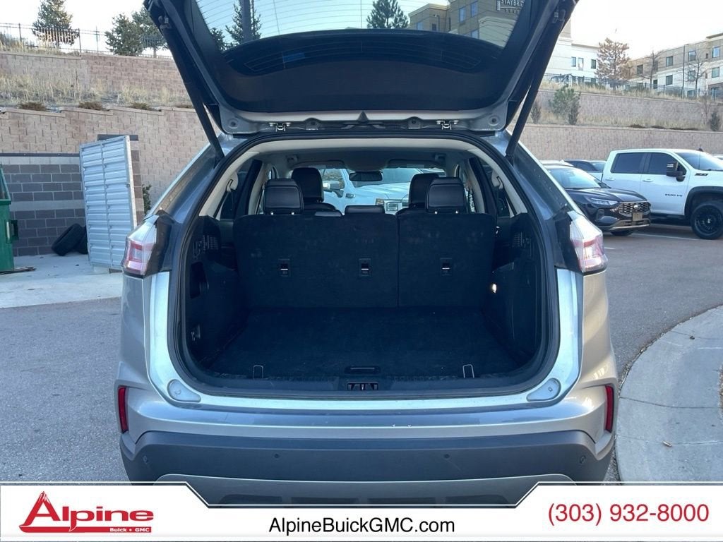 2024 Ford Edge Titanium