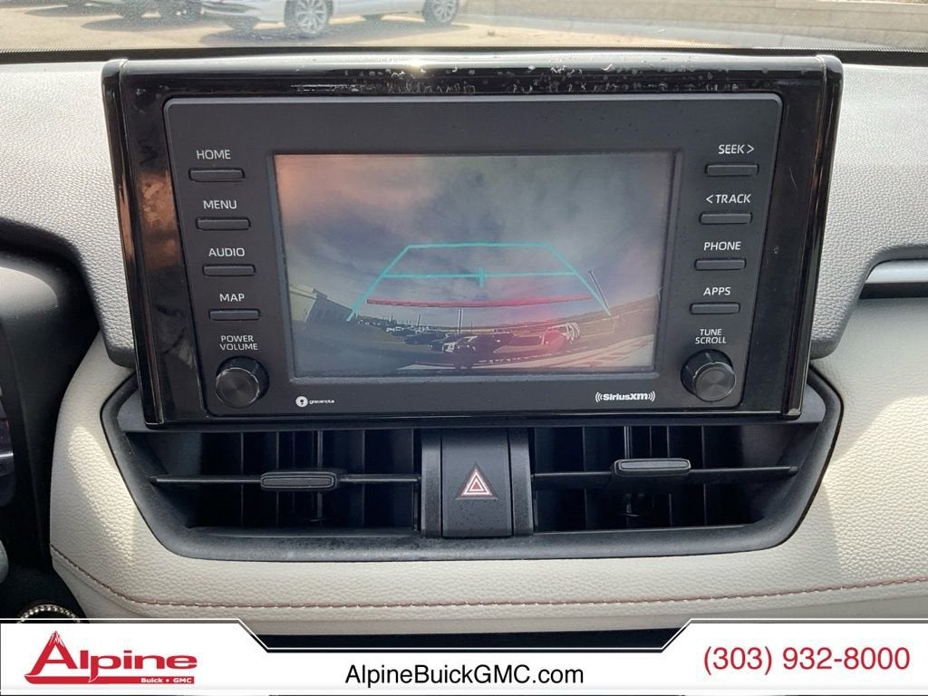 2020 Toyota RAV4 XLE
