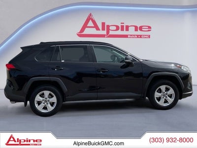 2020 Toyota RAV4 XLE
