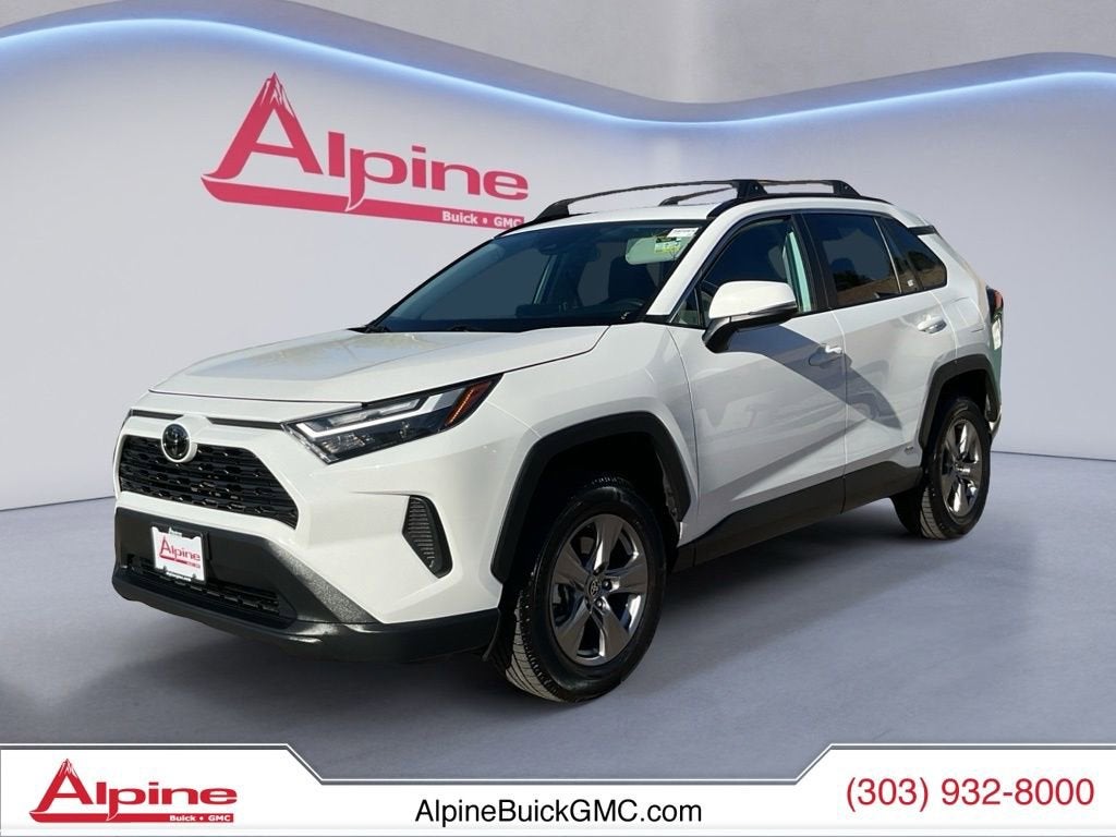 2025 Toyota RAV4 Hybrid XLE