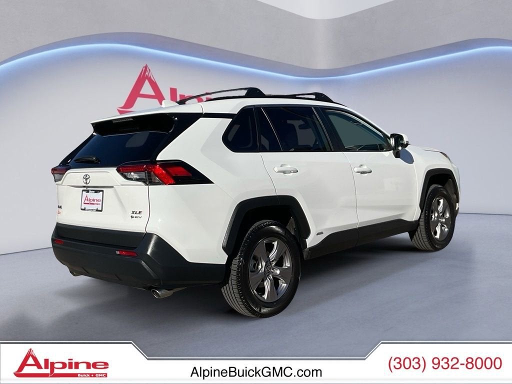 2025 Toyota RAV4 Hybrid XLE