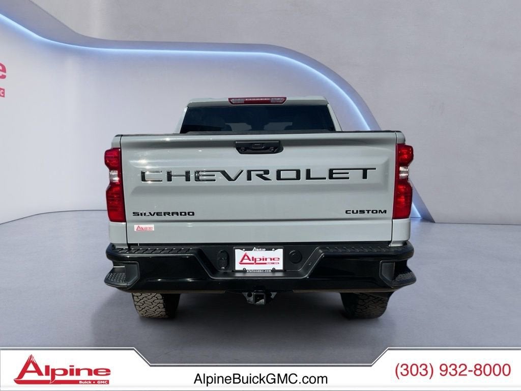 2024 Chevrolet Silverado 1500 Custom Trail Boss