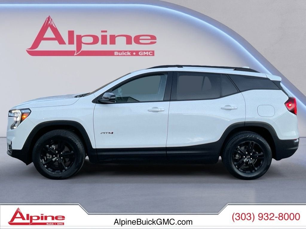 2024 GMC Terrain AT4