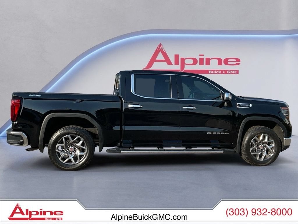 2024 GMC Sierra 1500 SLT