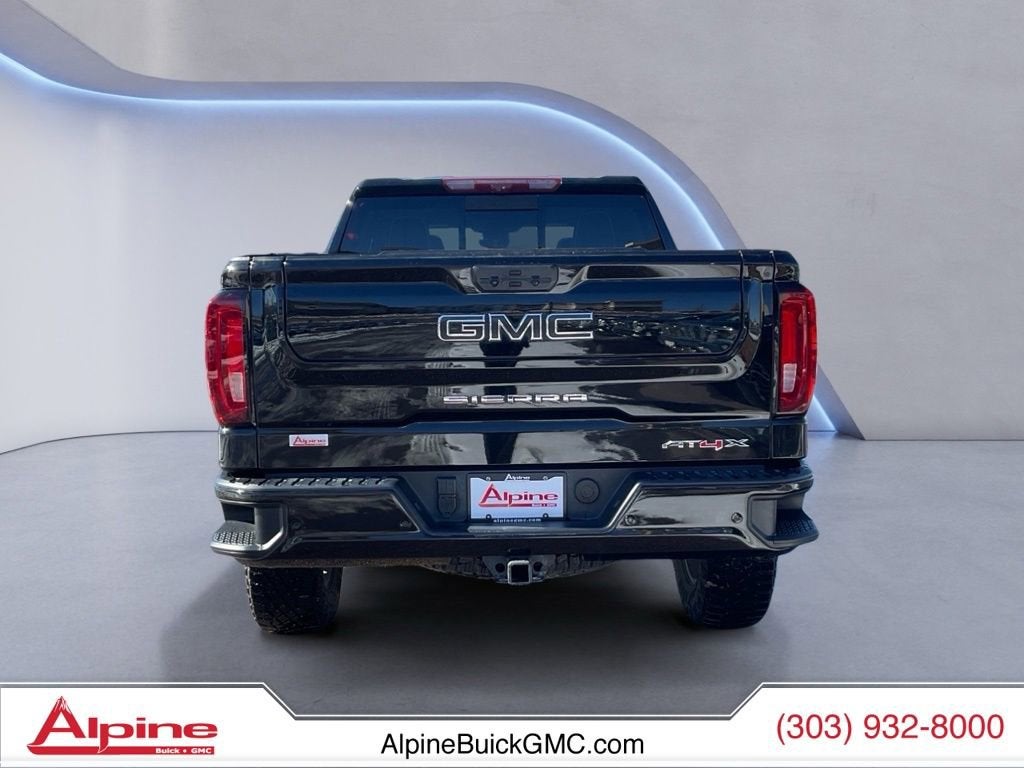 2024 GMC Sierra 1500 AT4X