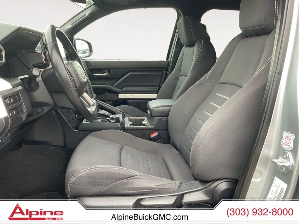 2024 Toyota Tacoma 4WD SR5