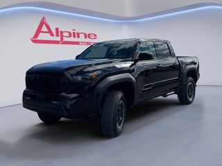2026 Toyota Tacoma 4WD SR5