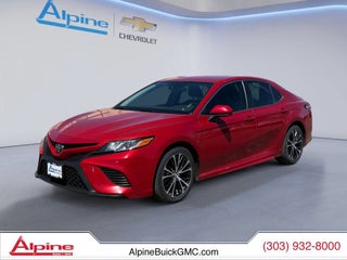 2020 Toyota Camry SE