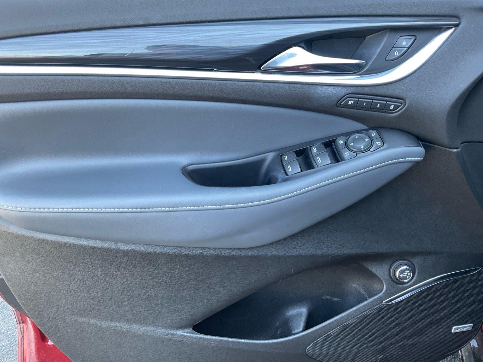 2023 Buick Enclave Premium