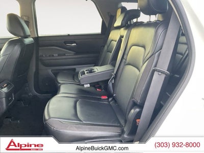 2022 Nissan Pathfinder SL 4WD