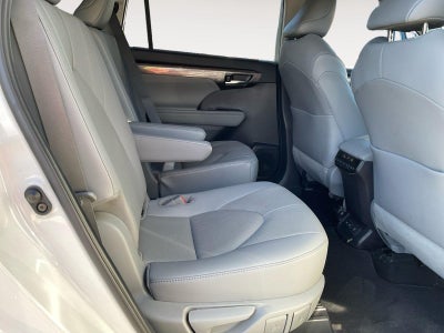 2021 Toyota Highlander Limited