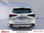 2025 Toyota Highlander Platinum