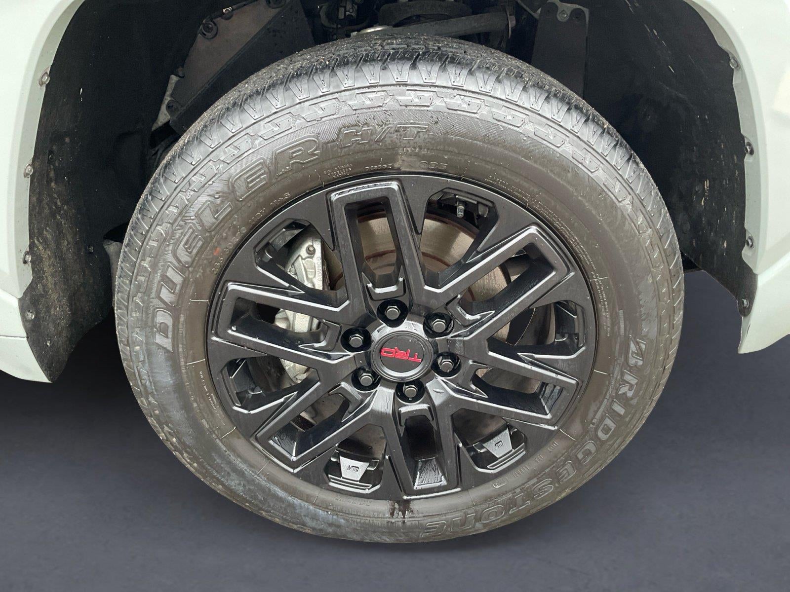 2024 Toyota Tundra 4WD SR5