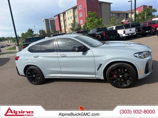 2022 BMW X4 M40i