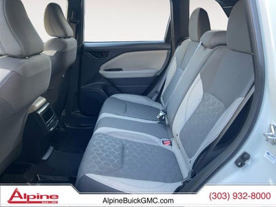 2025 Subaru Forester AWD