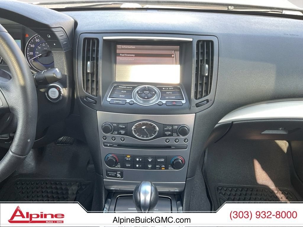 2015 INFINITI Q40 4dr Sdn AWD