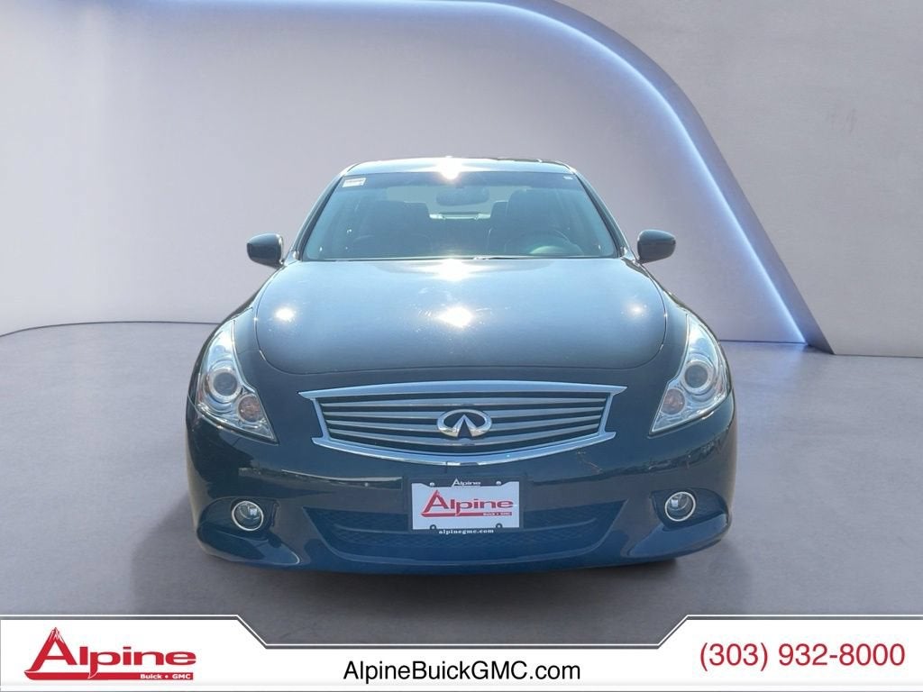 2015 INFINITI Q40 4dr Sdn AWD
