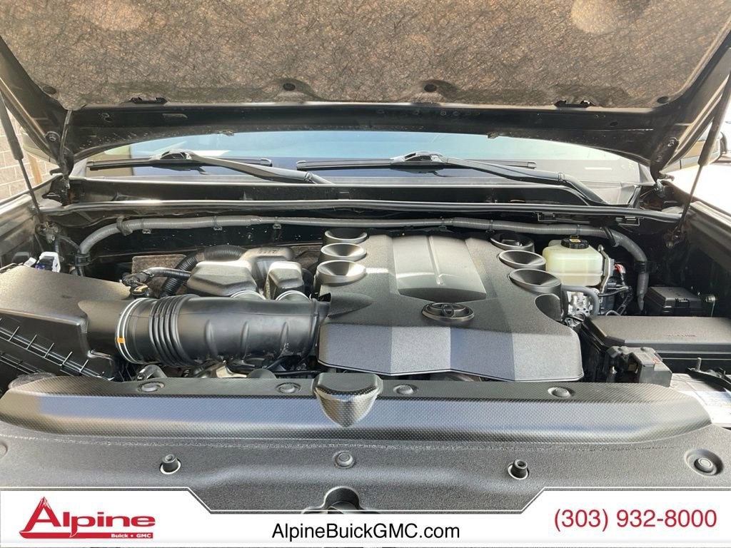 2022 Toyota 4Runner SR5