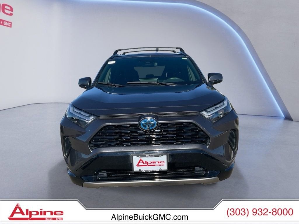2023 Toyota RAV4 Hybrid SE