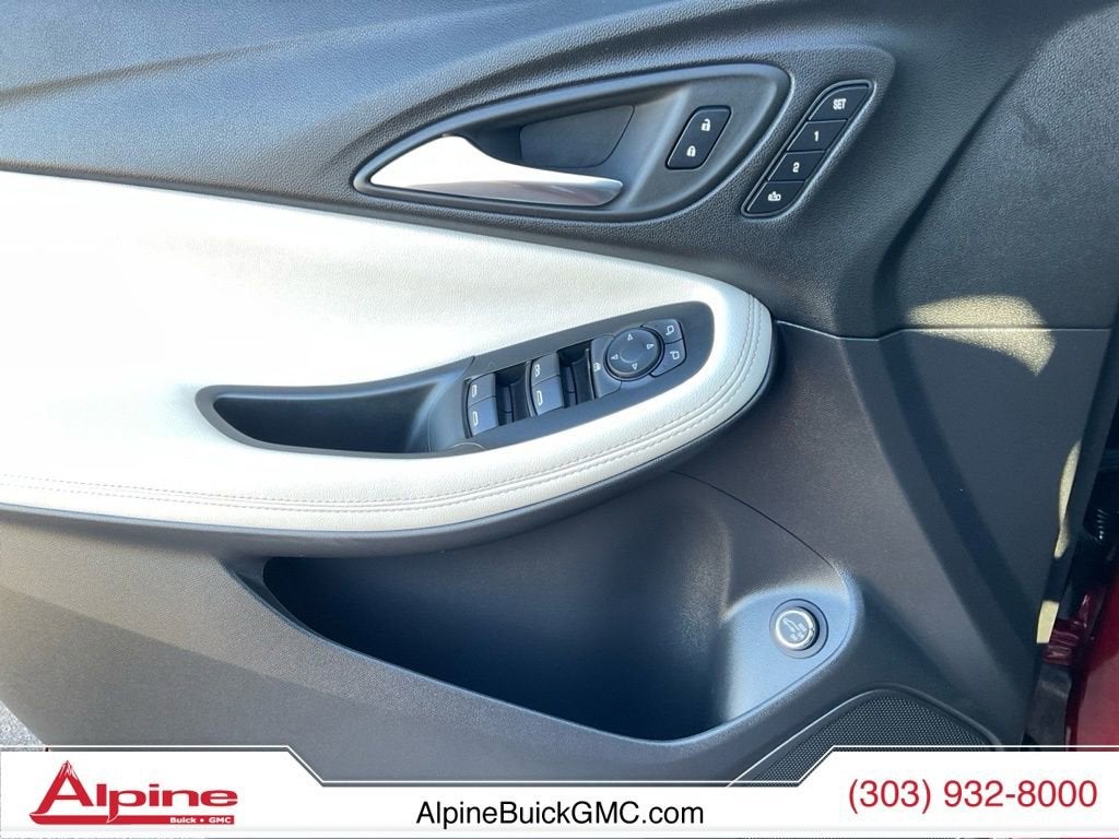 2025 Buick Encore GX Avenir