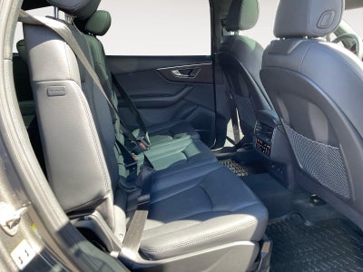 2022 Audi Q7 Premium Plus 45 TFSI quattro Tiptronic
