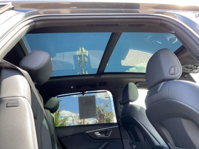 2022 Audi Q7 Premium Plus 45 TFSI quattro Tiptronic