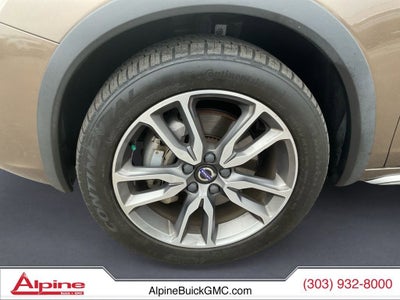 2018 Volvo V60 Cross Country T5