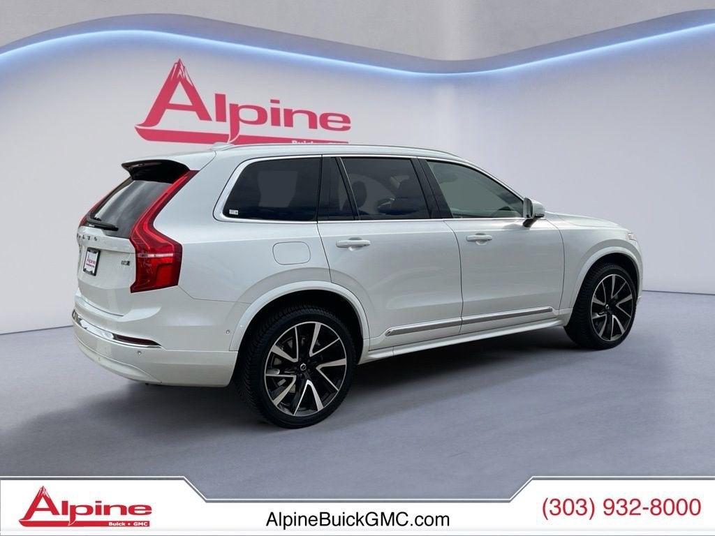 2024 Volvo XC90 Plus Bright Theme