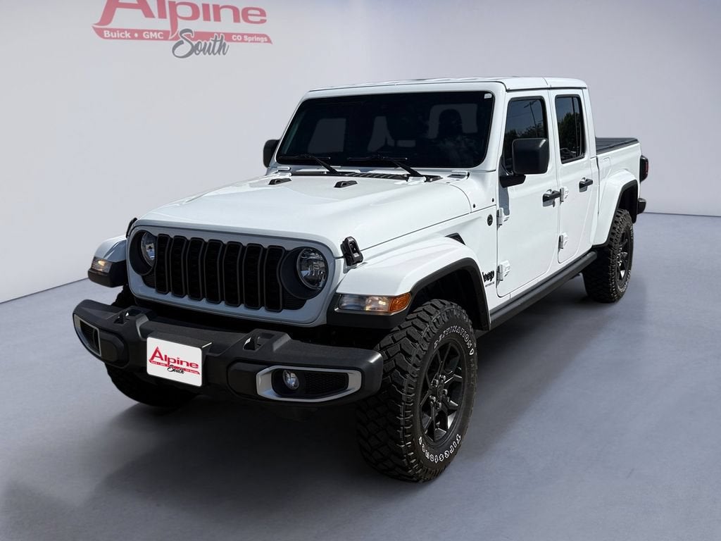 2025 Jeep Gladiator High Tide