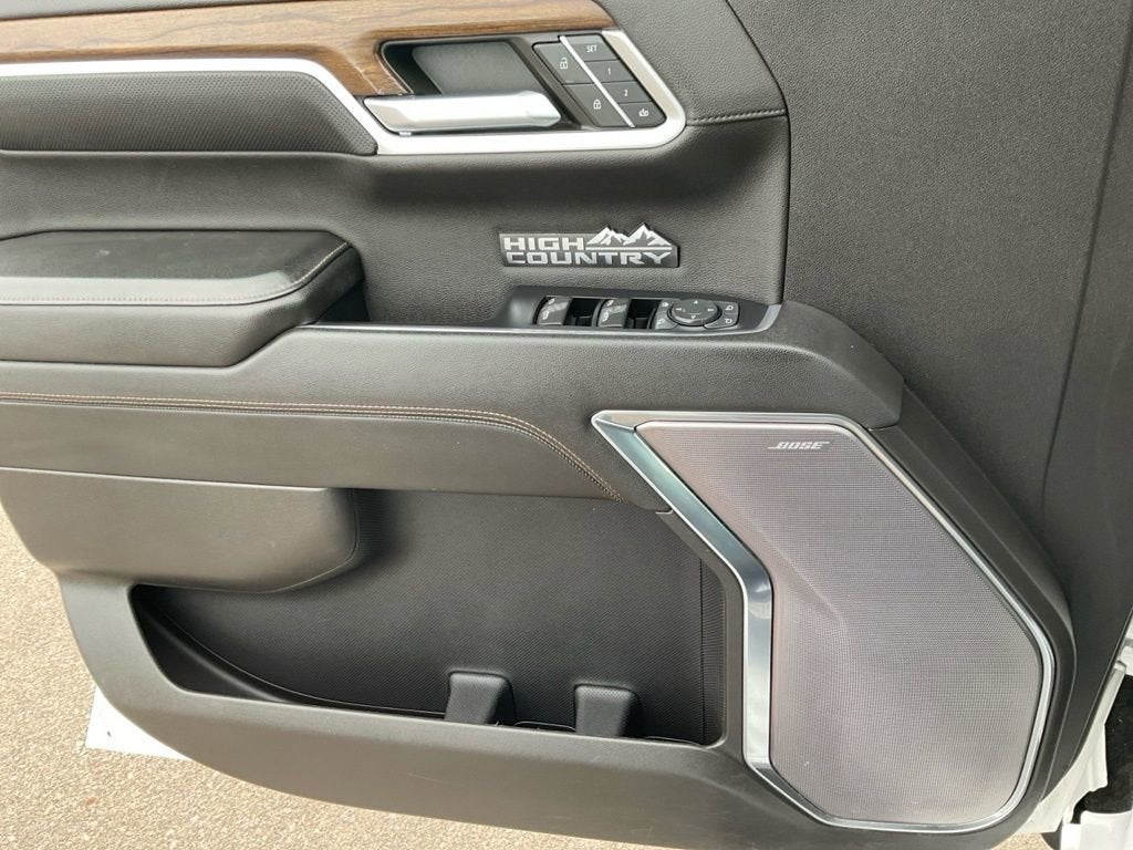 2022 Chevrolet Silverado 1500 High Country