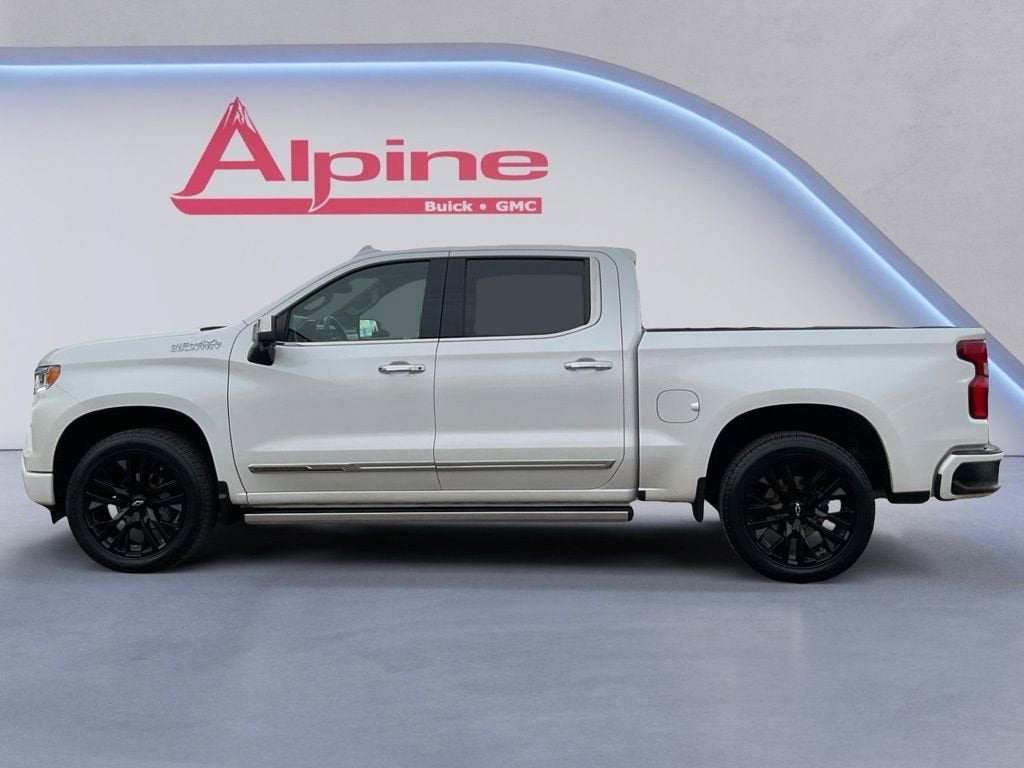 2022 Chevrolet Silverado 1500 High Country